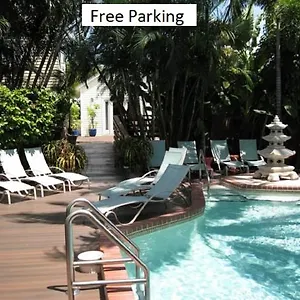Estalagem Douglas House, Key West